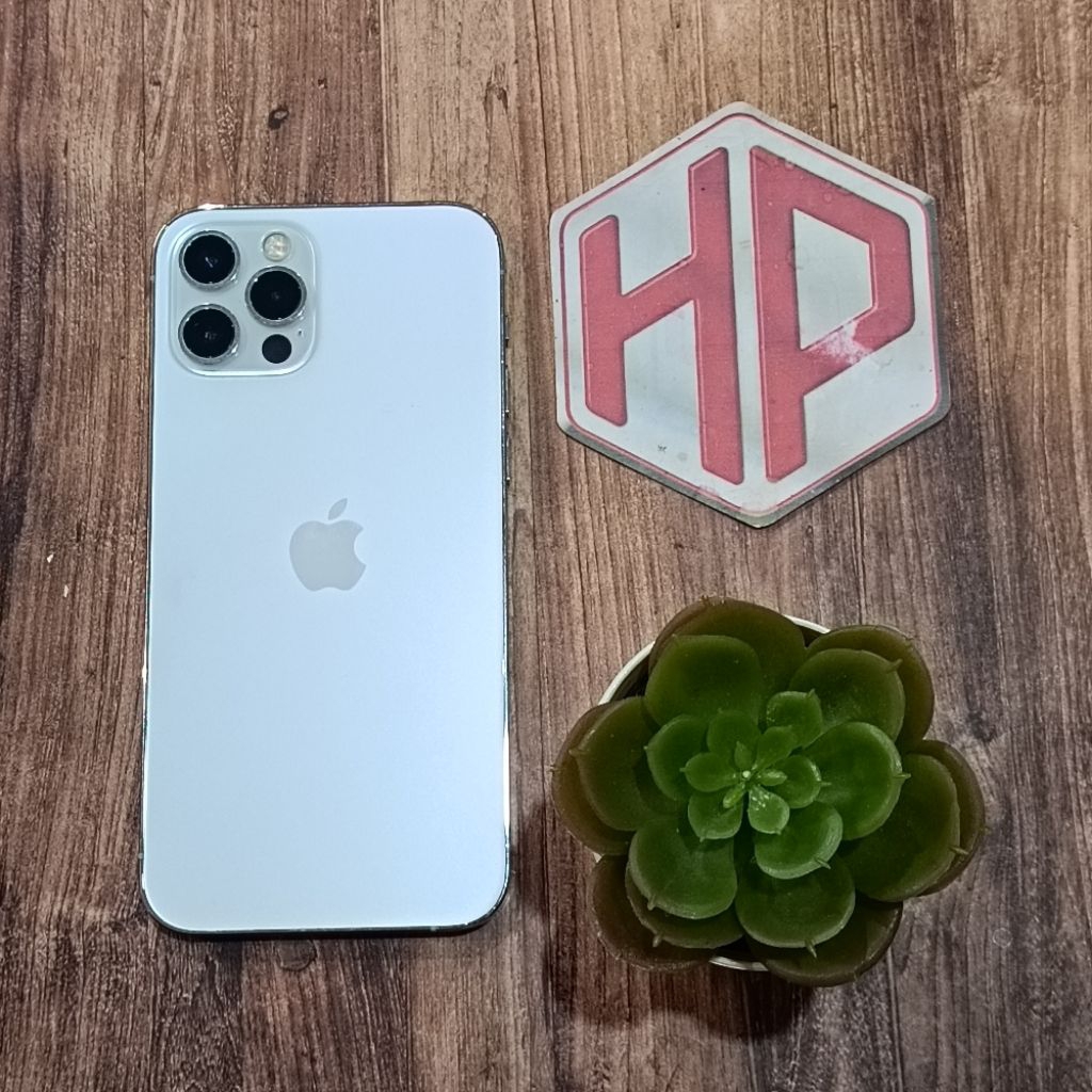 iPhone 12 Pro 256 GB Garansi Resmi iBox Indonesia Second Bekas Original (Baca Deskripsi)