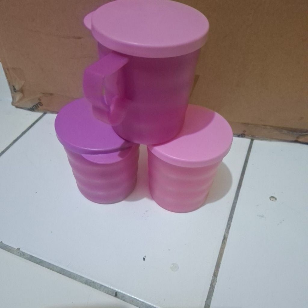 gelas kecil tupperware