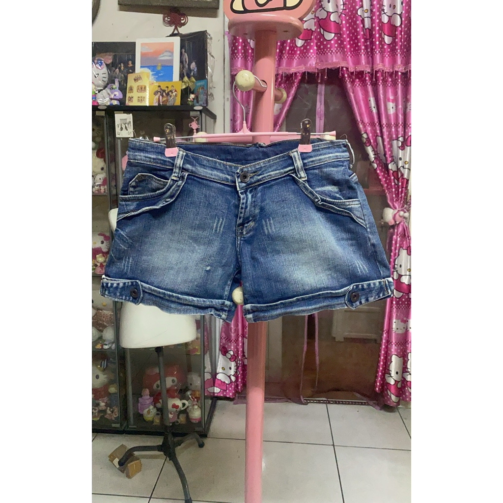 celana pendek jeans miss sixty