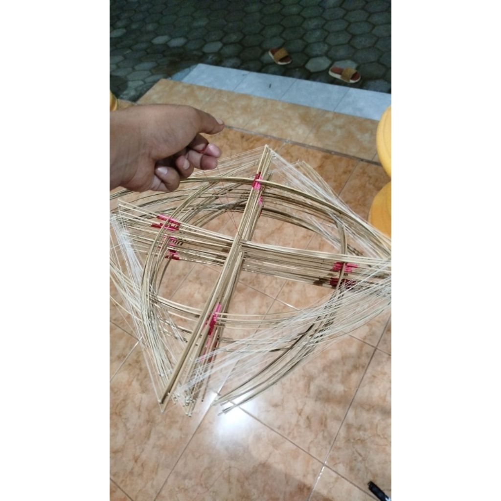 Arku layangan semi super lilit dengan Serutan 25 dan 26 dengan bambu petung super