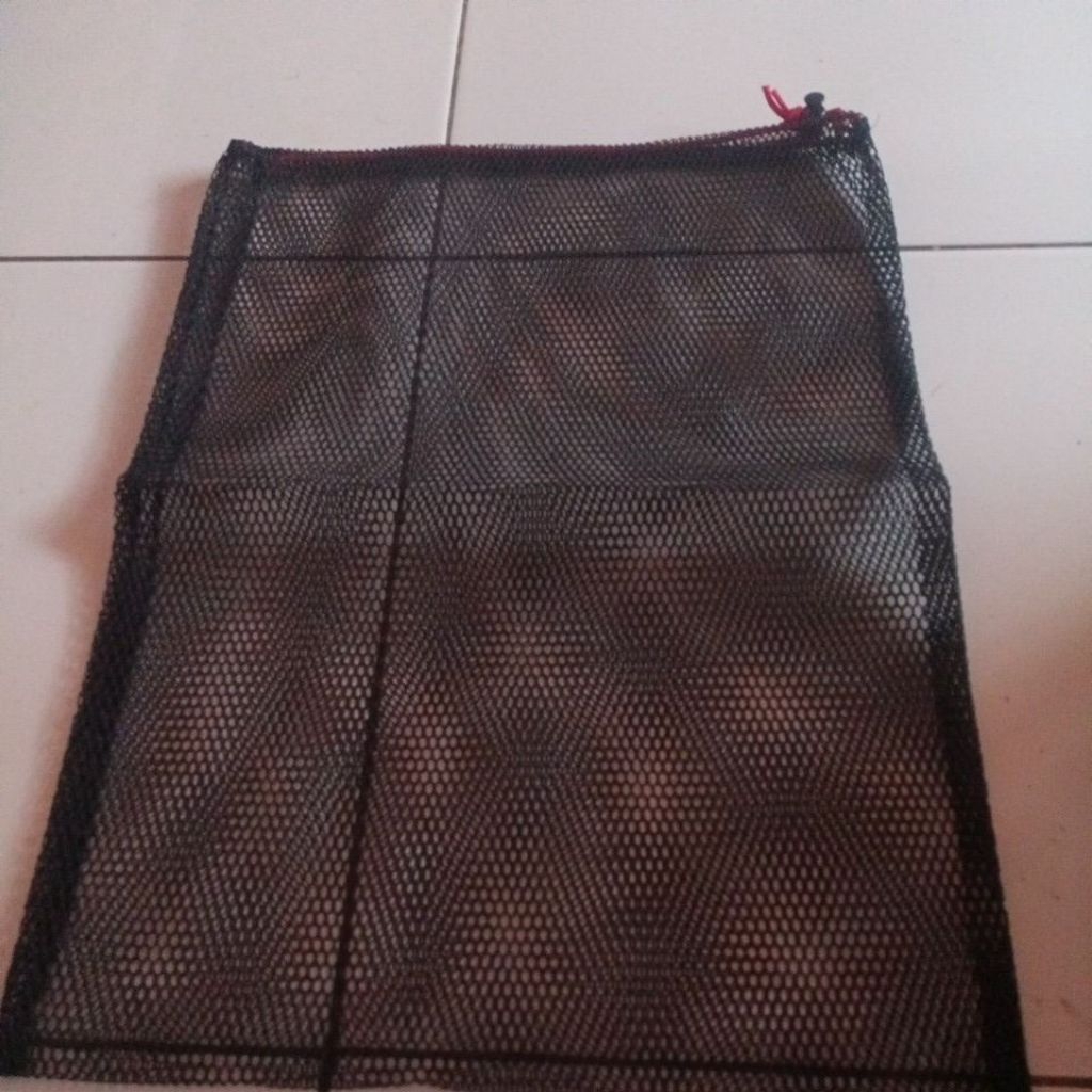 Tas jaring serut tempat ikan/karamba kotak jaring (37cmX50cm) lubang besar