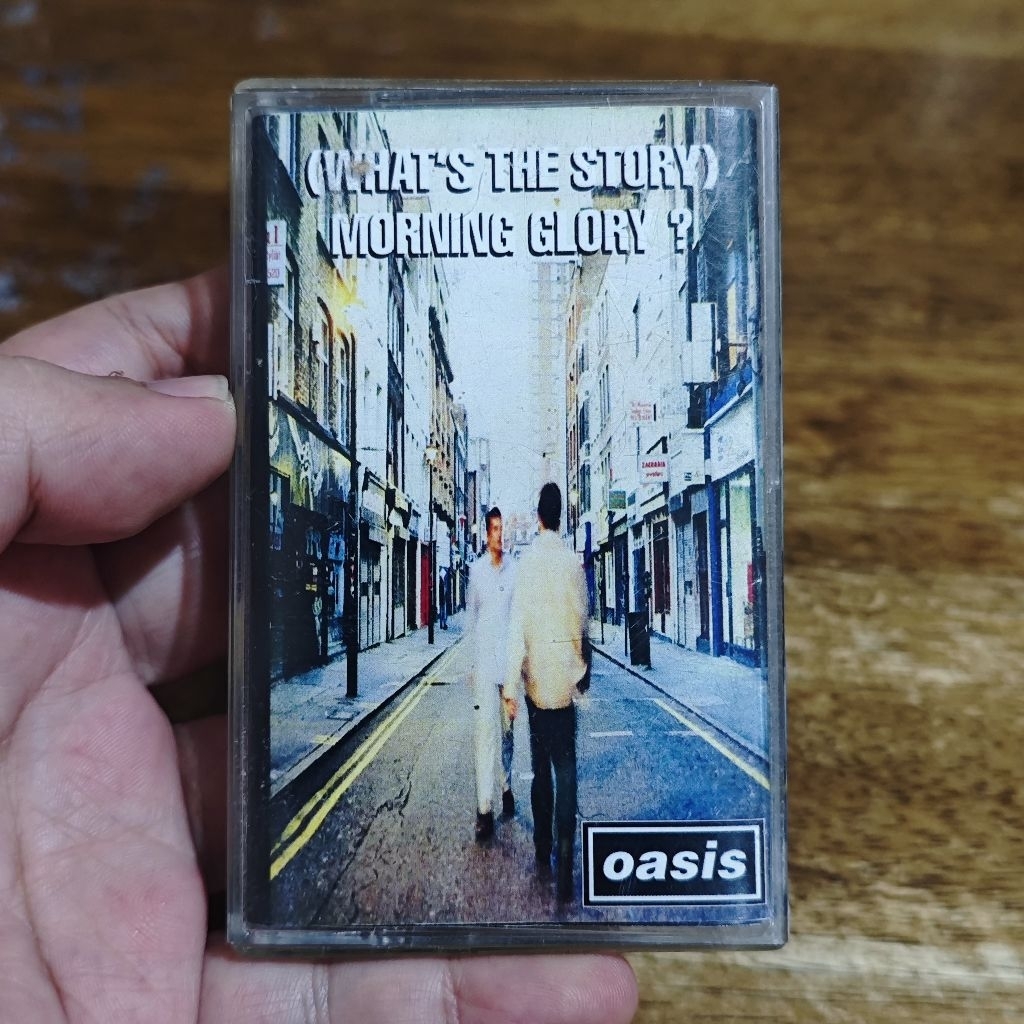 kaset OASIS what's the story (morning glory?). unofficial