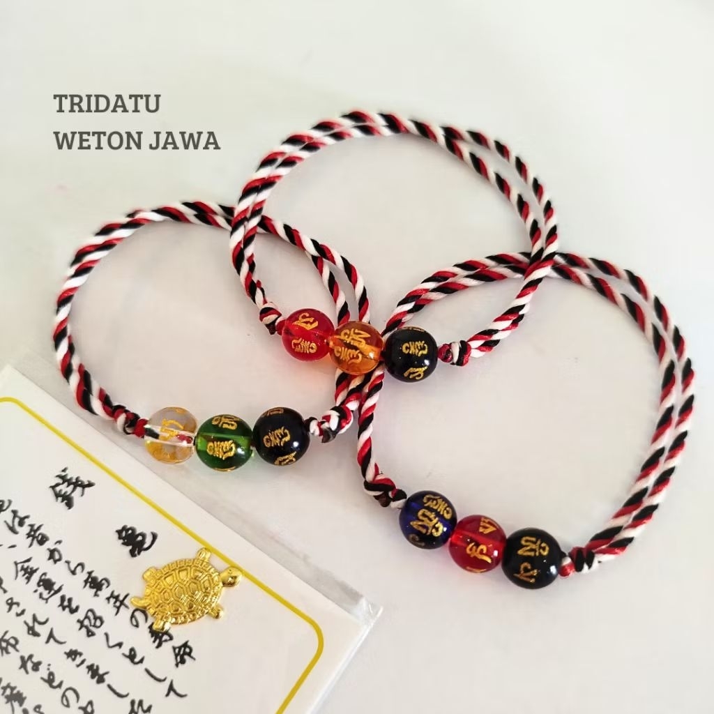 Gelang Tridatu Weton Jawa