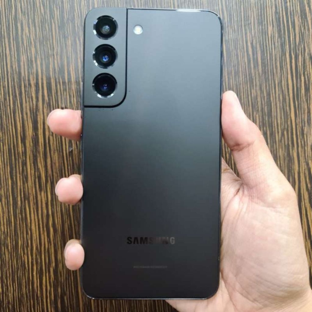 Samsung S22 Second
