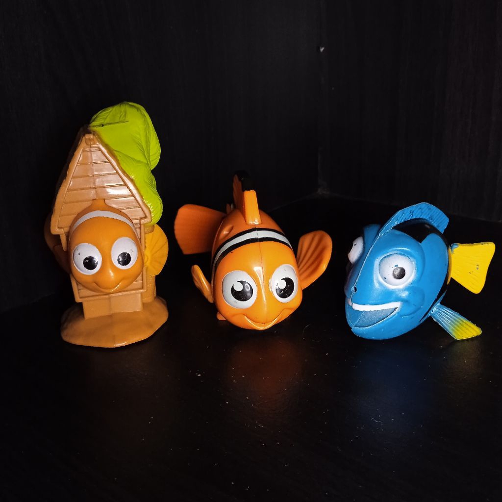 Preloved Figure Finding Nemo Disney Pixar McDonald