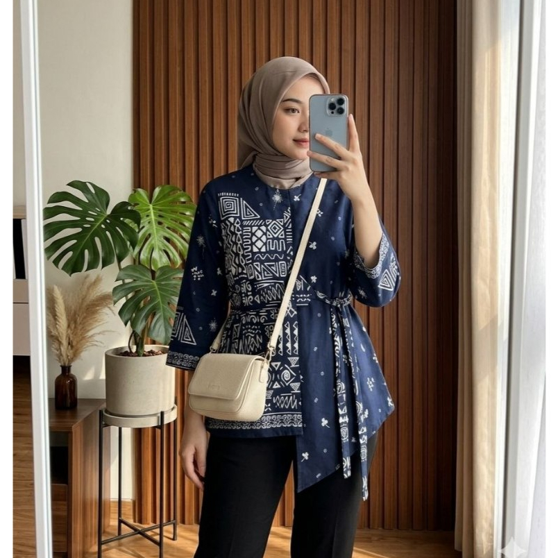 Baju Batik Wanita Modern Atasan Blouse Batik Kerja Kantor Wanita Model Terbaru