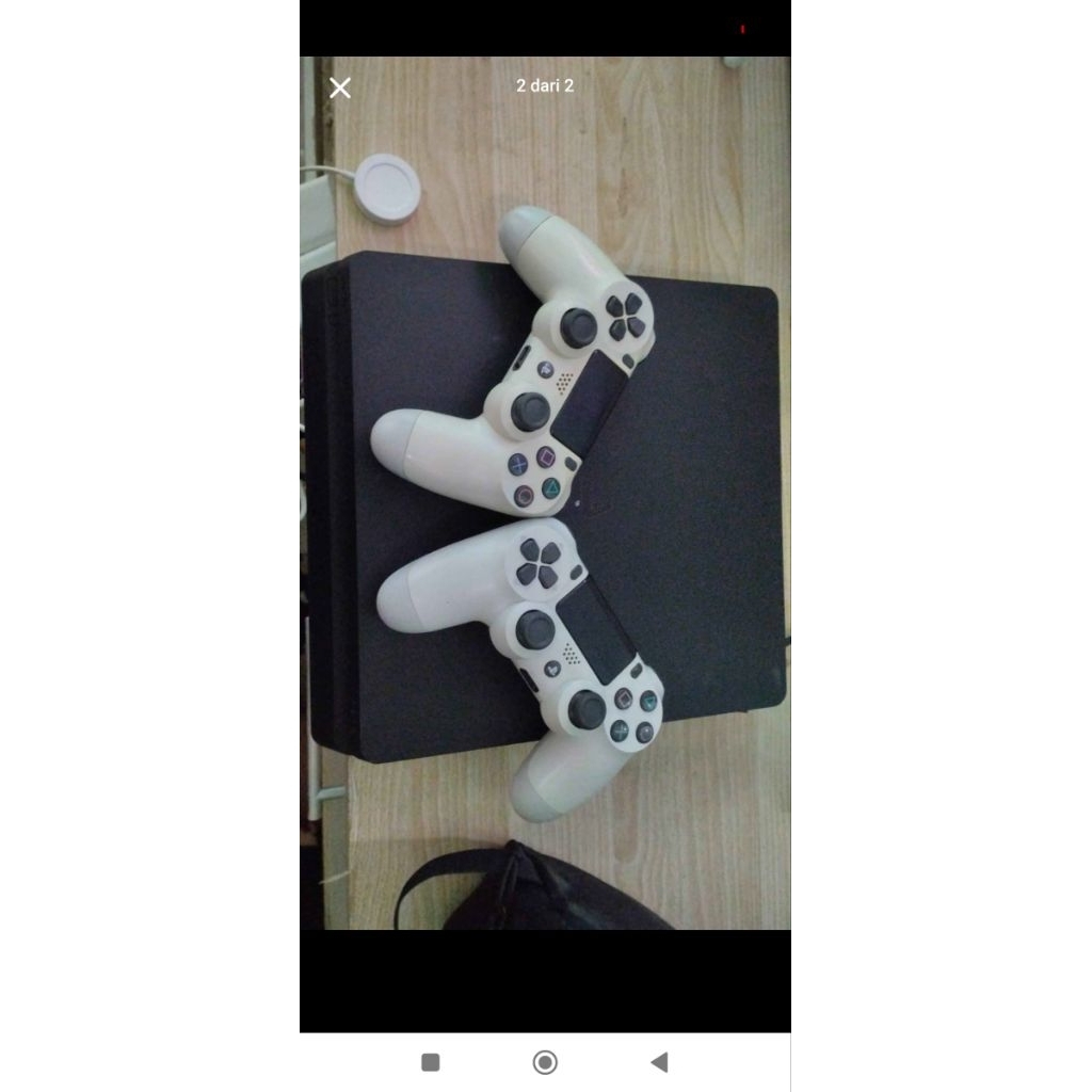 PS4 + 2 Stik OM