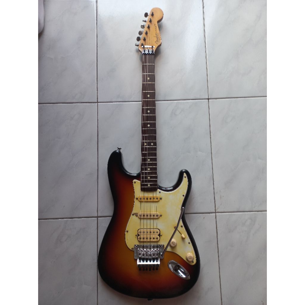 gitar merk fender floydrose stratocaster squier series HSS asli original made un mexico