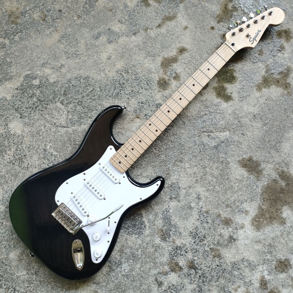 GITAR LISTRIK ORIGINAL SQUIER SONIC MODEL STRATOCASTER SSS SECOND MURAH