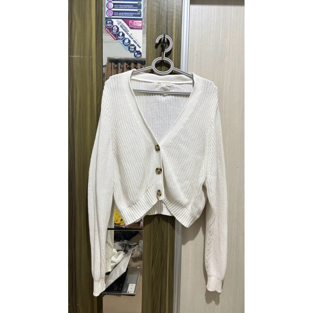 cardigan stradivarius