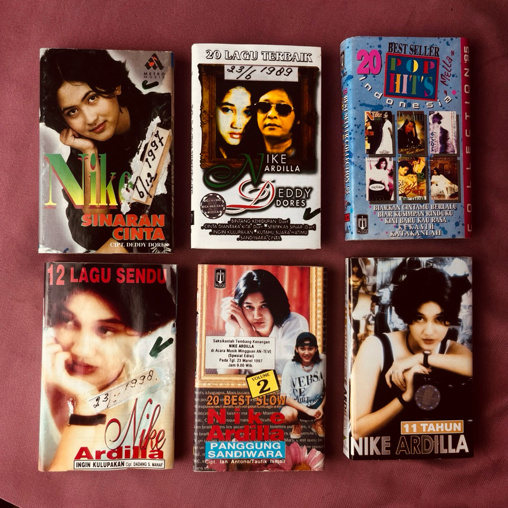 Kaset Pita Nike Ardilla Collection – 11 Tahun Nike Ardilla / 20 Best Slow Panggung Sandiwara / 12 La