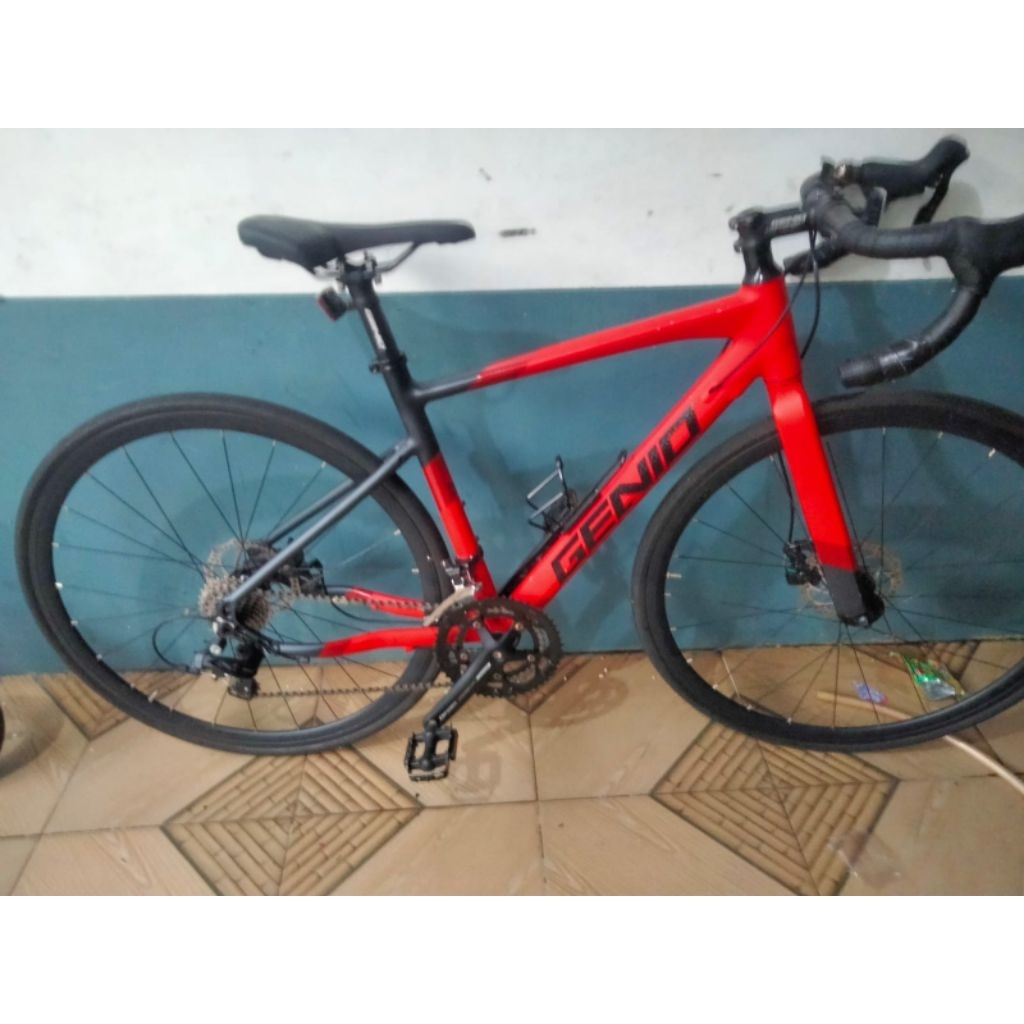 sepeda roadbike Genio breaker 2.0