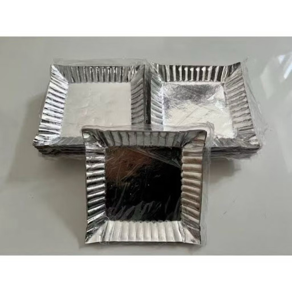 100 Pcs Piring Kertas Kotak Silver. Lepek Kue/Lepek Buah.