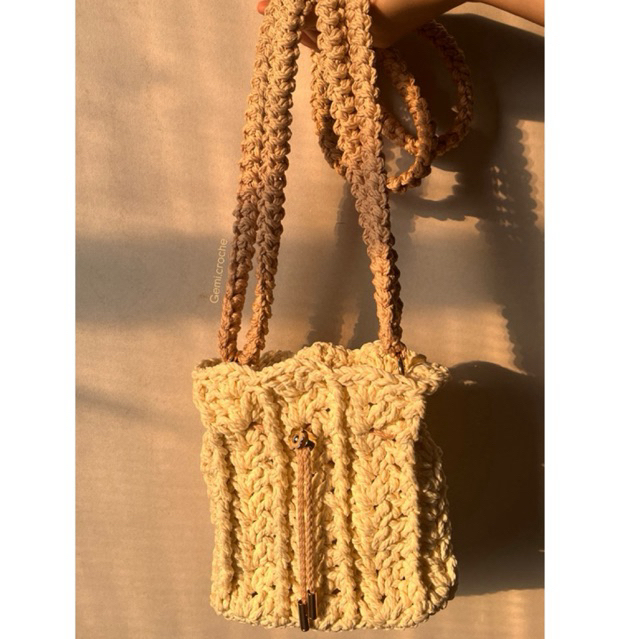 Nina Sling Bag-Tas Rajut Selempang-Crochet Bag