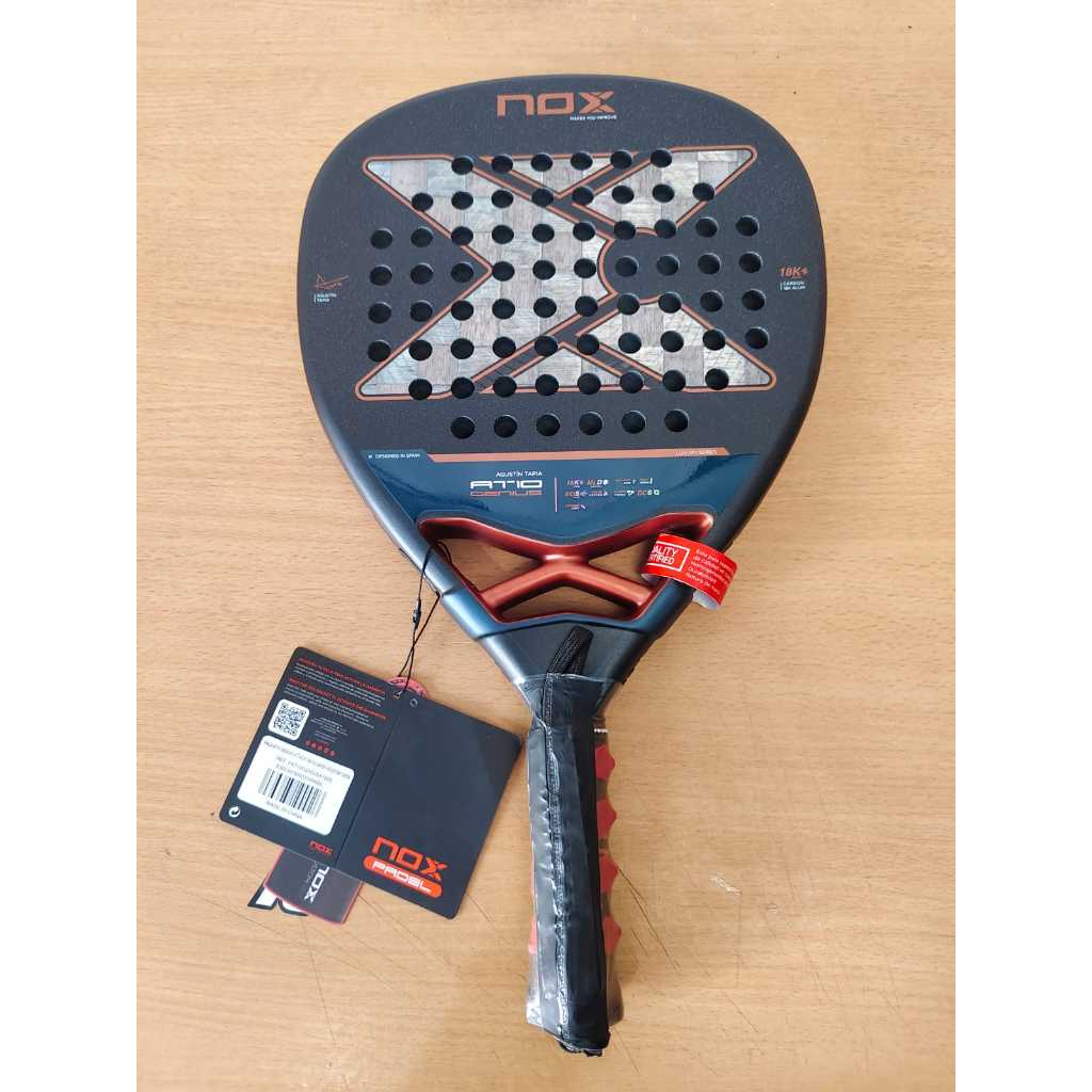 NOX AT10GENIUS 18K NOX AT 10 GENIUS 18 K AGUSTIN TAPIA RAKET PADEL