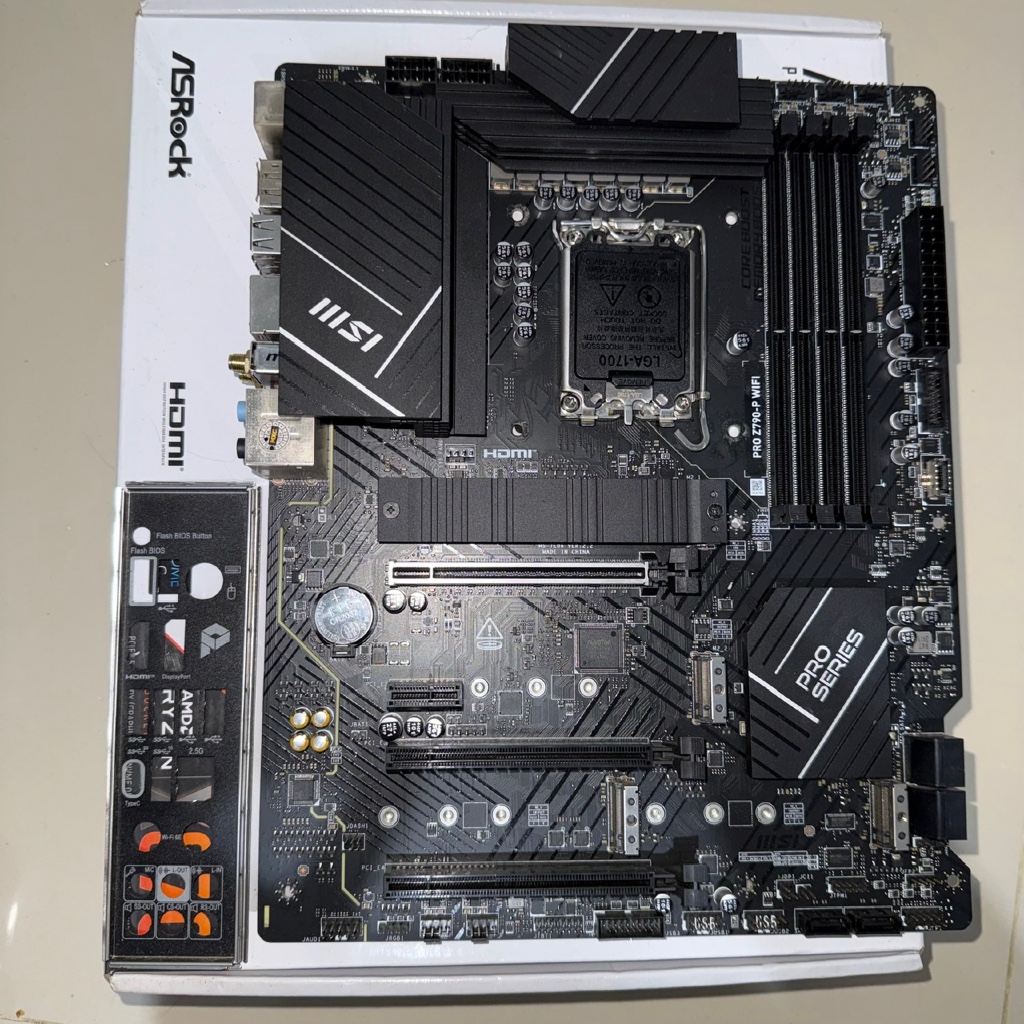 MSI PRO Z790-P WIFI Intel Z790 LGA1700 DDR5 - Motherboard MSI PRO Z790-P WIFI Intel Z790 LGA 1700 DD