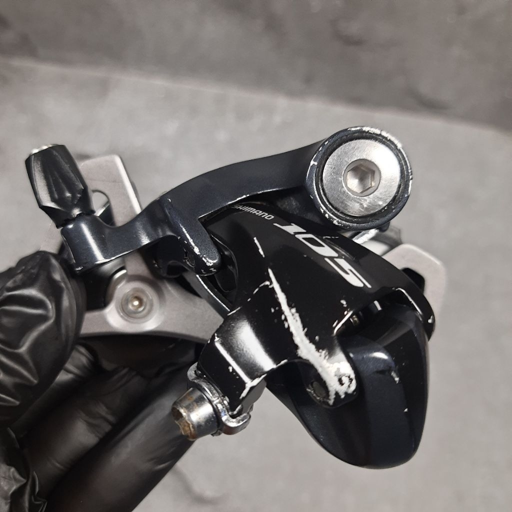 Shimano 105 RD-5700 10 Speed Rear Derailleur - RD Shimano 105 5700 10 Speed