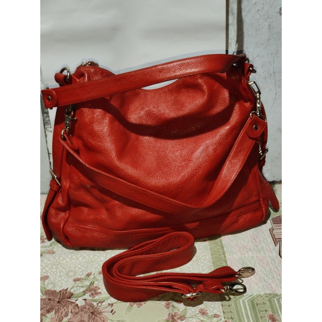 tas selempang besar warna merah