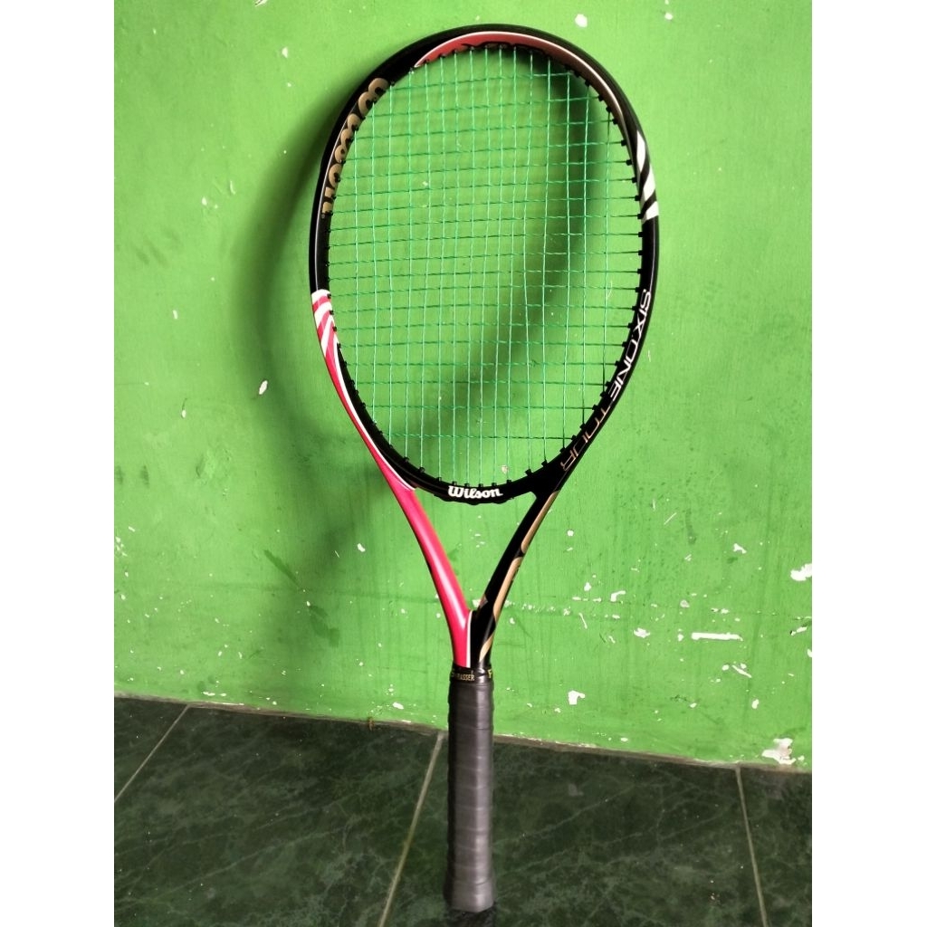 Raket Tenis Wilson BLX