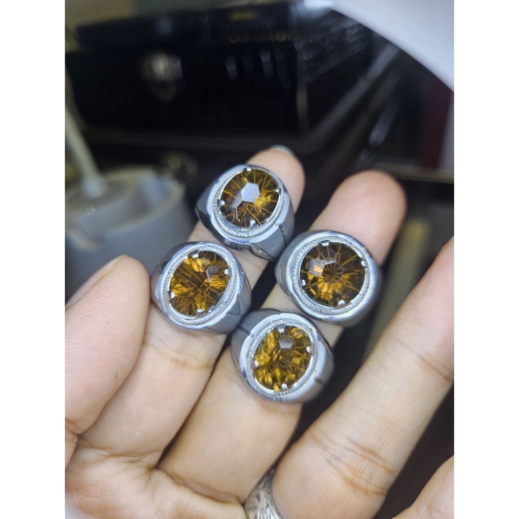natural citrine quartz