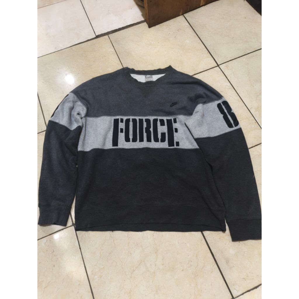 crewneck NIKE force original second-minus noda cat-butuh cuci-clothingsecond