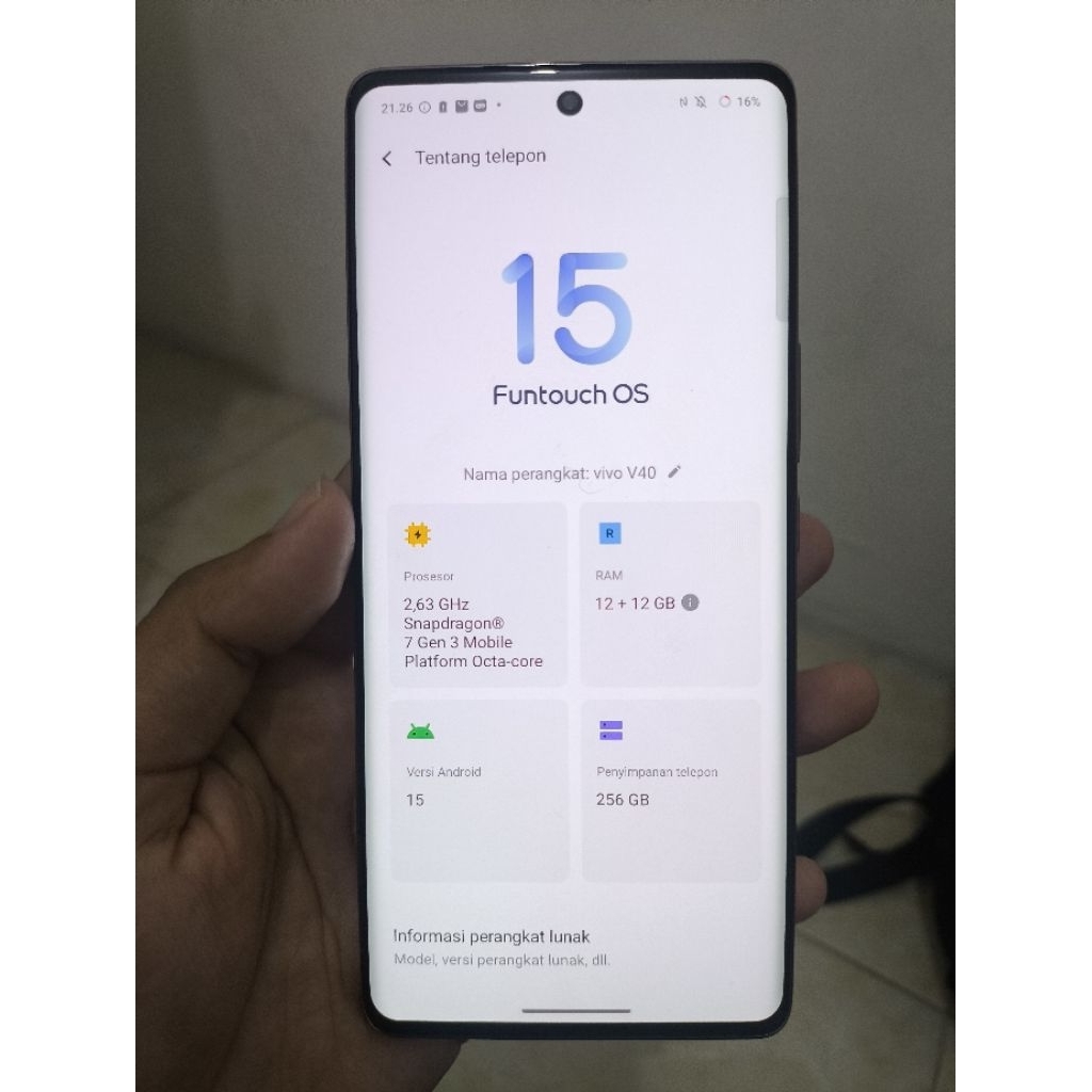 vivo v40 12/256 second