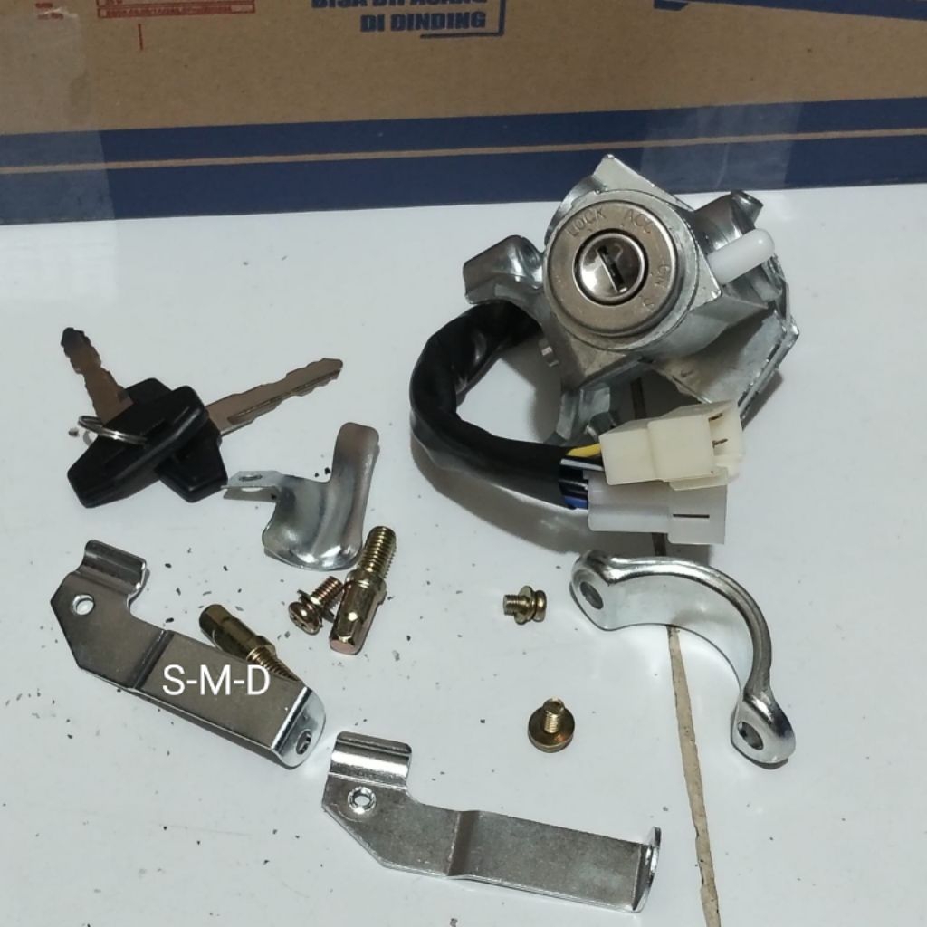 KUNCI KONTAK FUSO GENJO 190PS MC999728