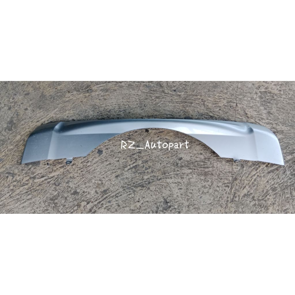 Garnish Bemper Belakang Mitsubishi Pajero 2017 s/d 2019