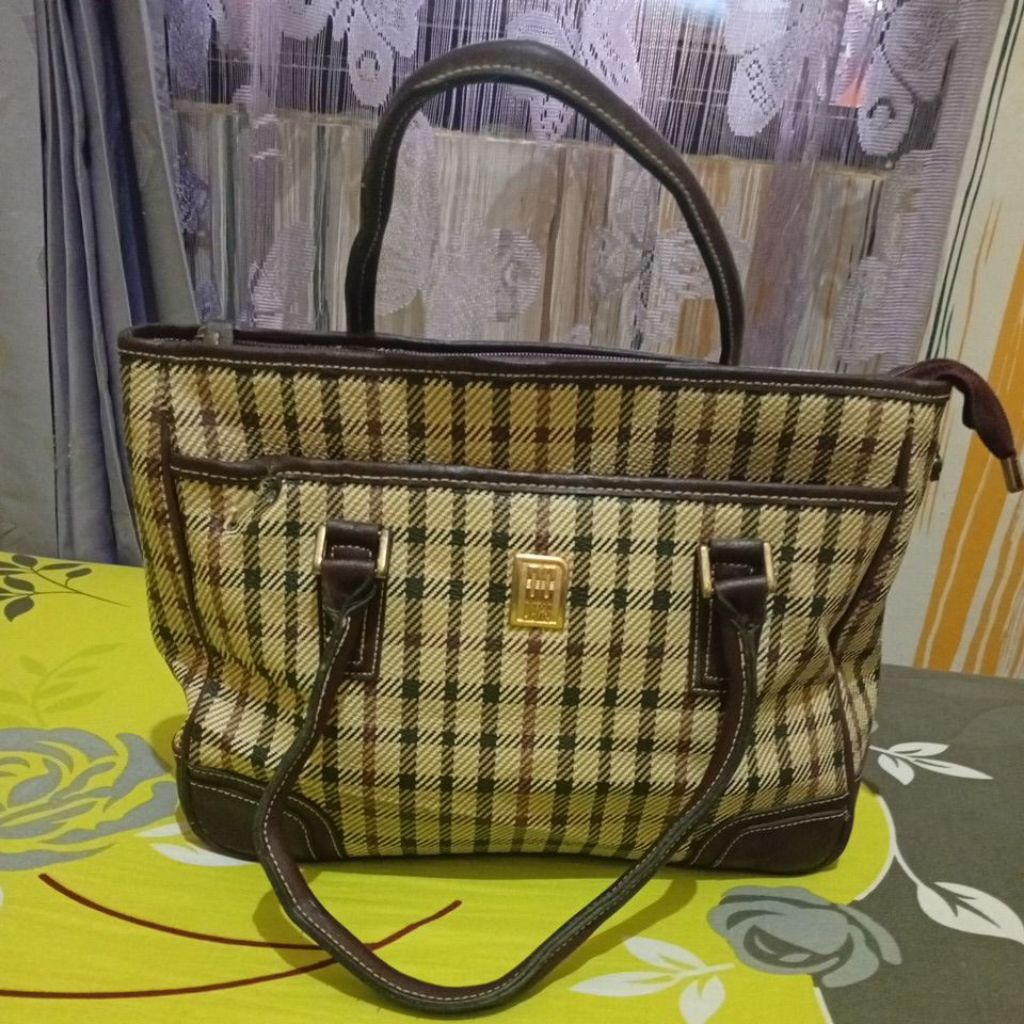 preloved tas Daks