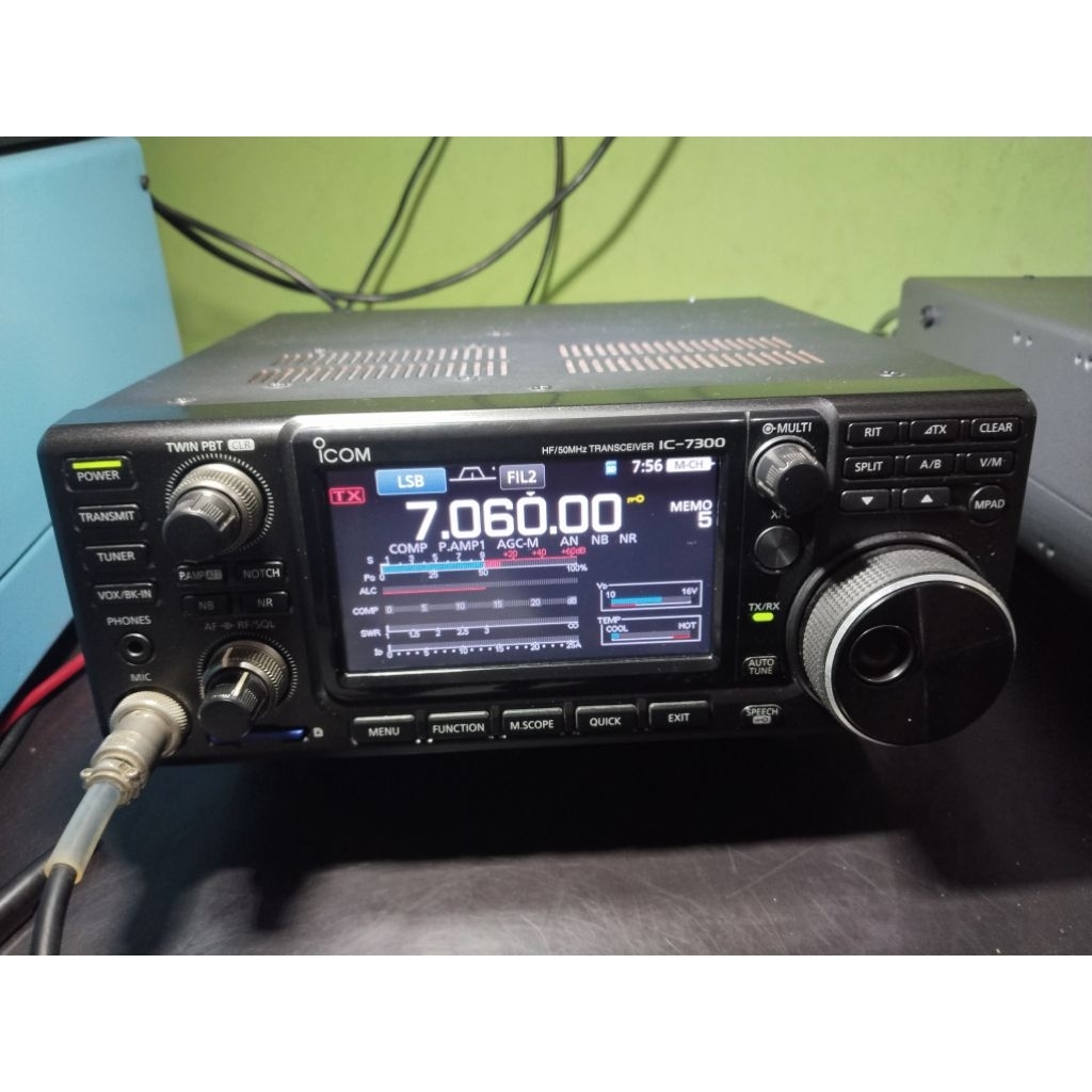 Icom IC 7300