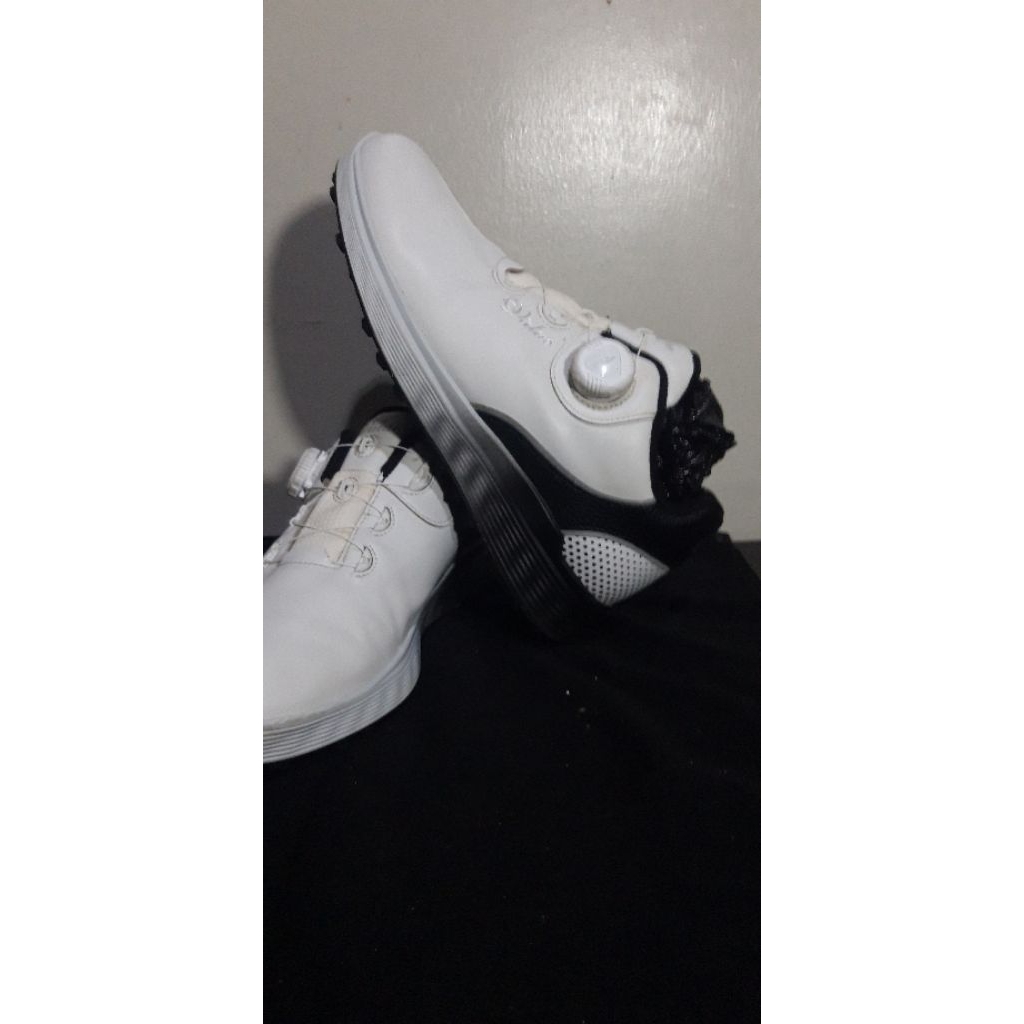 Jual sepatu Golf boa brand Value korea warna putih, like new size 39 insole 25 cm preloved/seken/sec