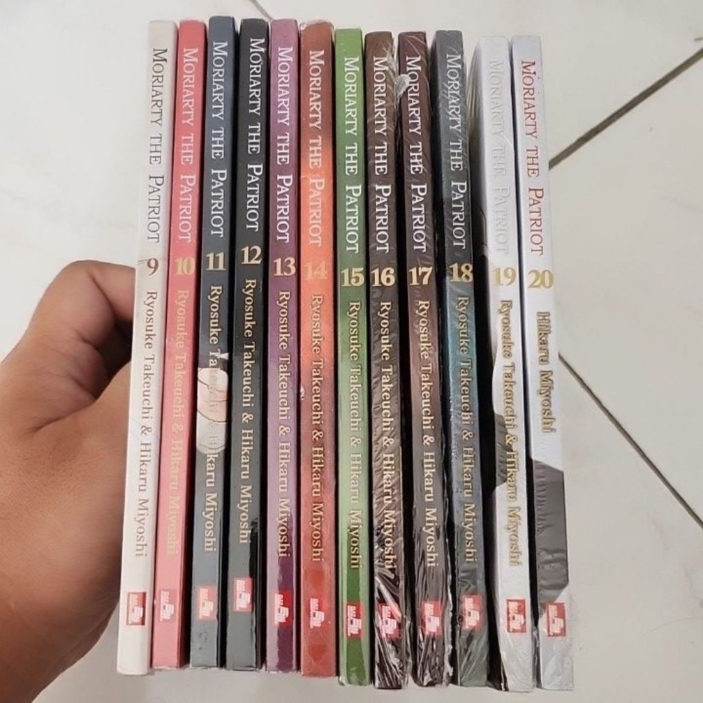 Komik Moriarty The Patriot set vol 9-20 setengah sege setengah kolpri ori Bahasa Indonesia Elex Medi
