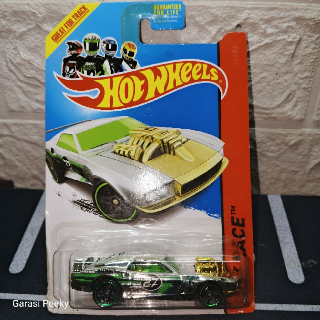 Hot wheels metal maniac RIVITED chrome new - scale 1:64 - koleksi display