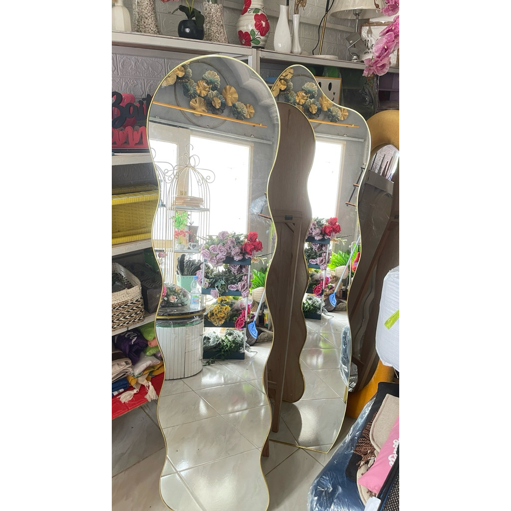 standing miror