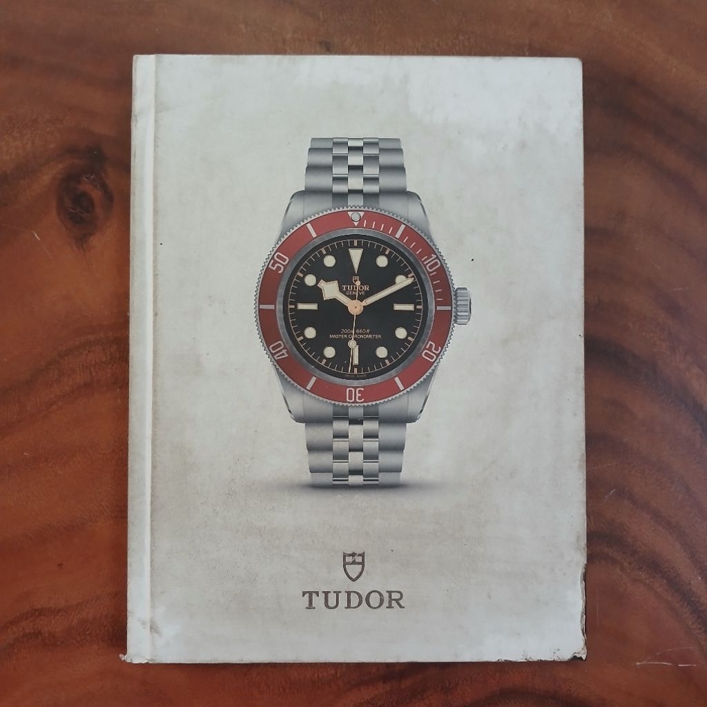 Buku Jam Tudor