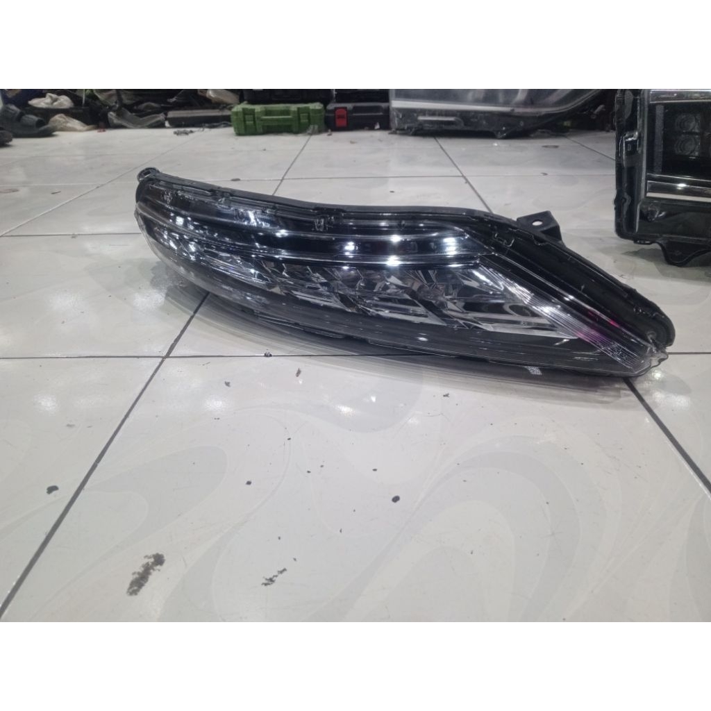 lampu DRL xpander ultimate 2018-2020 original. lampu atas/lampu kota Mitsubishi xpander 2018-2021ori