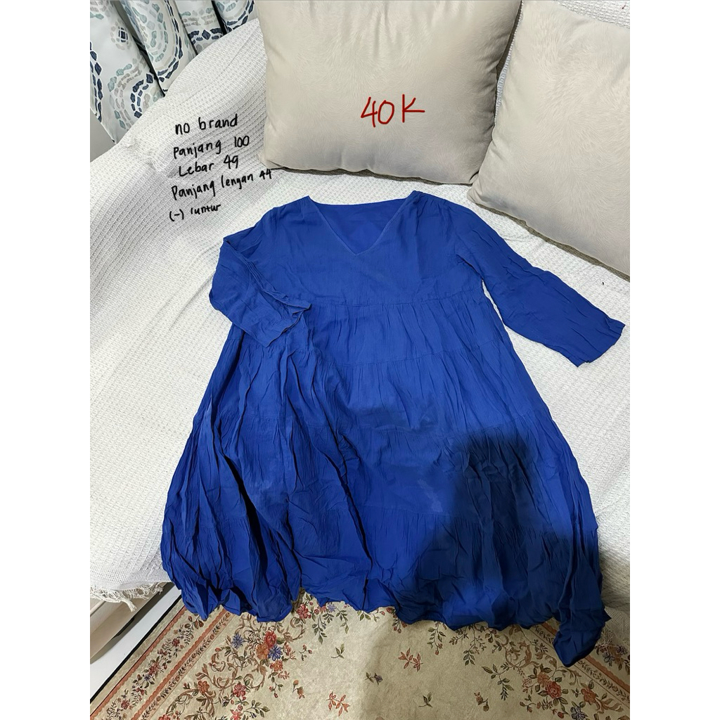 Dress biru elektrik