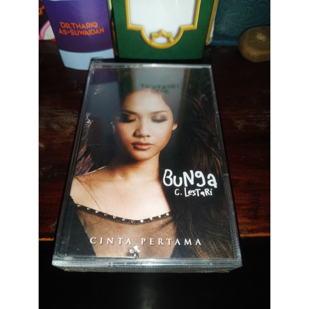Kaset pita Bunga Citra lestari Cinta pertama Segel
