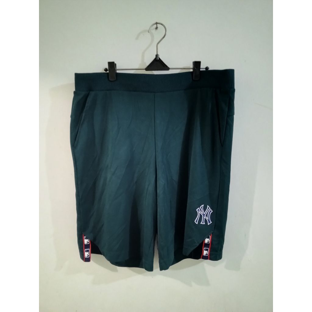 MLB yankees relax pants