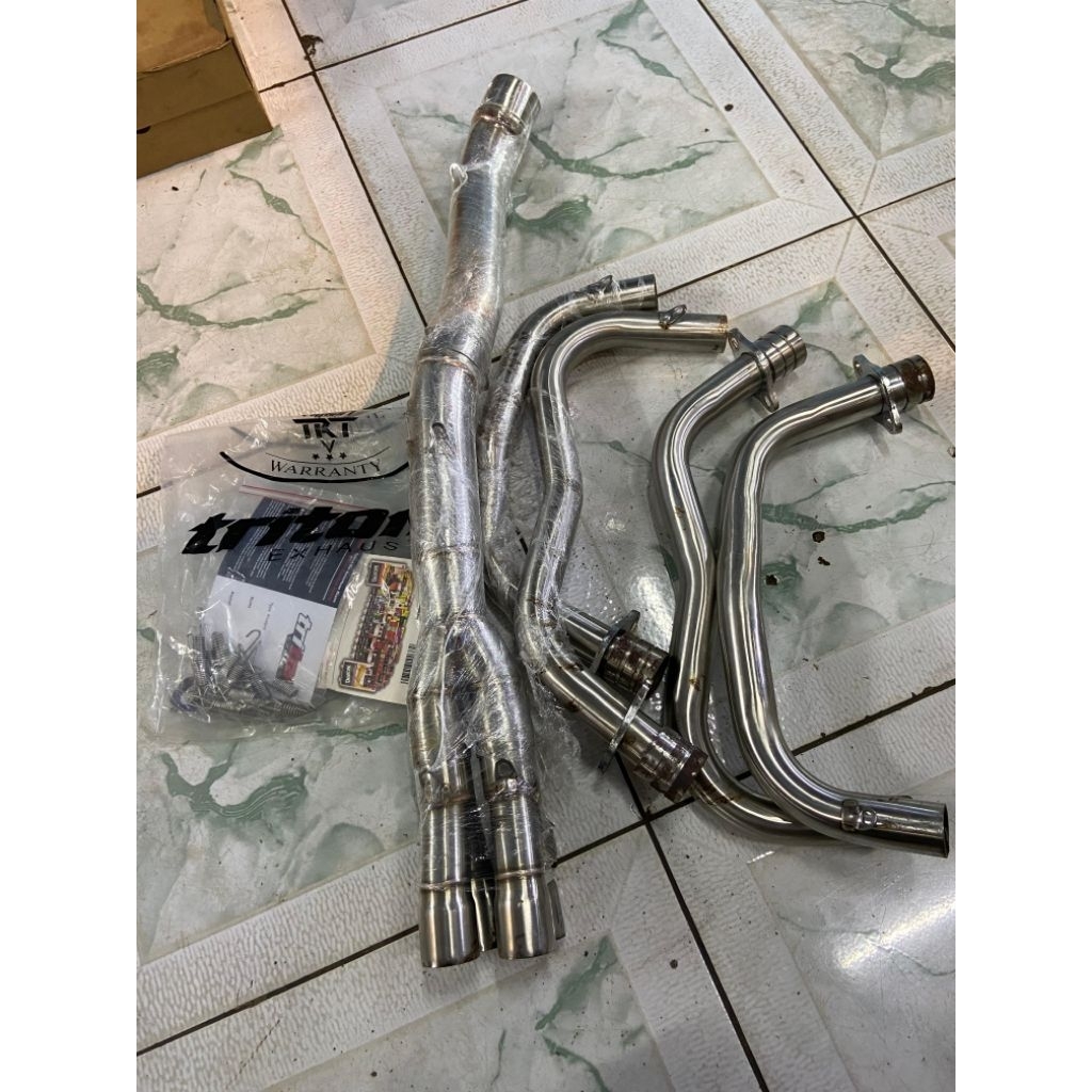 header knalpot ZX25 merk Triton exhaust