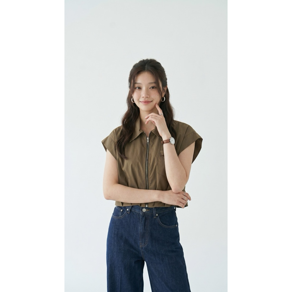 J&LEE'S – JOLA TOP | Atasan Wanita Oversize Semi Crop Resleting Depan