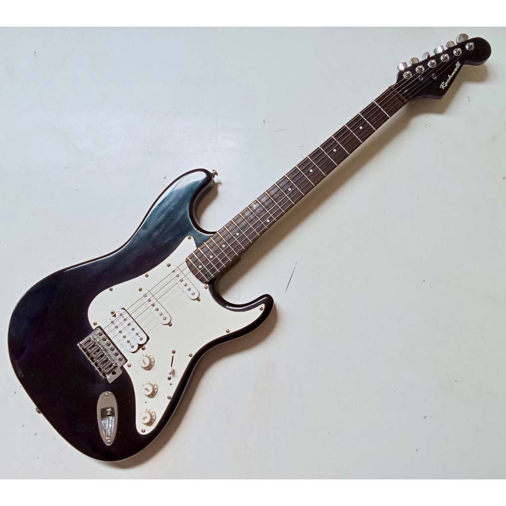 Gitar Rockwell Stratocaster