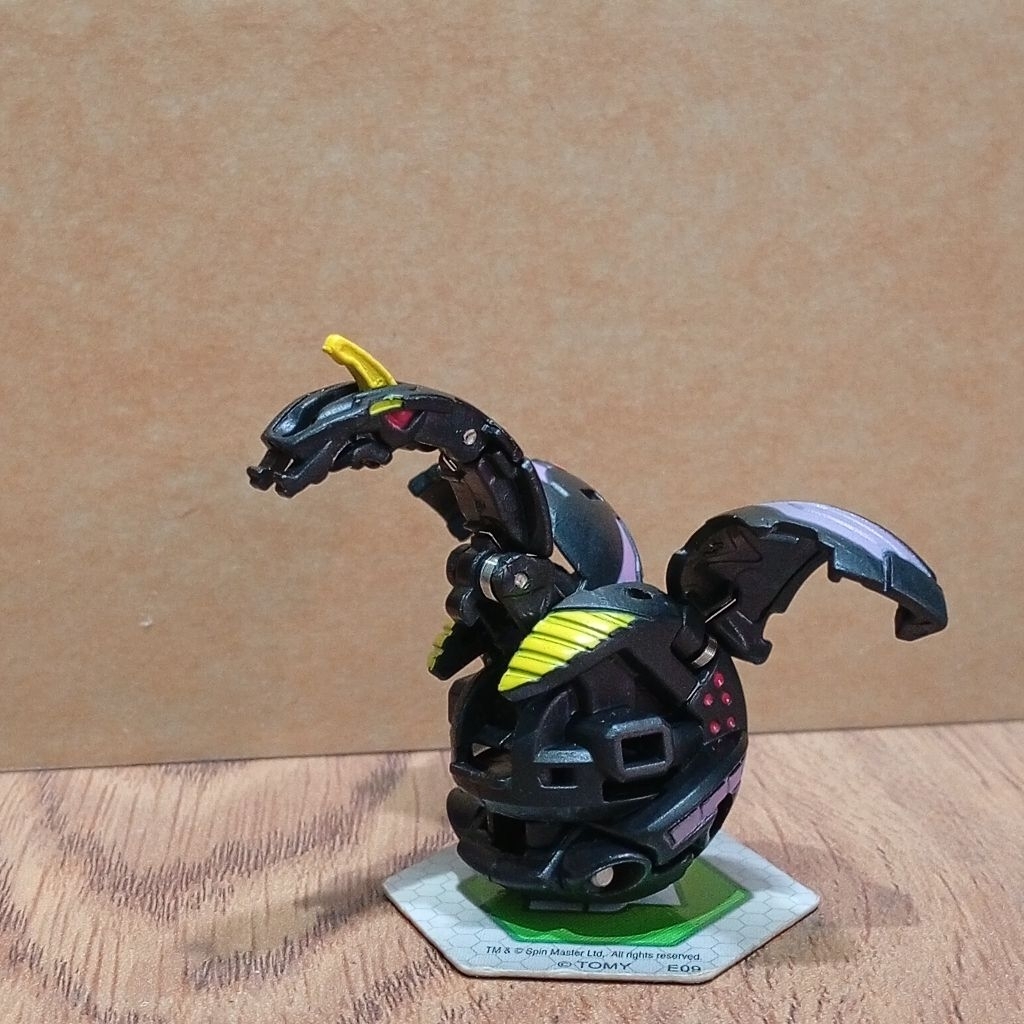Bakugan Cyborg Helios