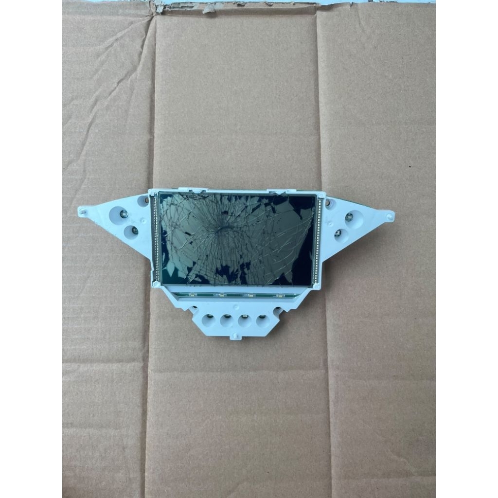 rumah/tatakan lcd plus pcb speedometer yamaha aerox new minus di bagian lcd original