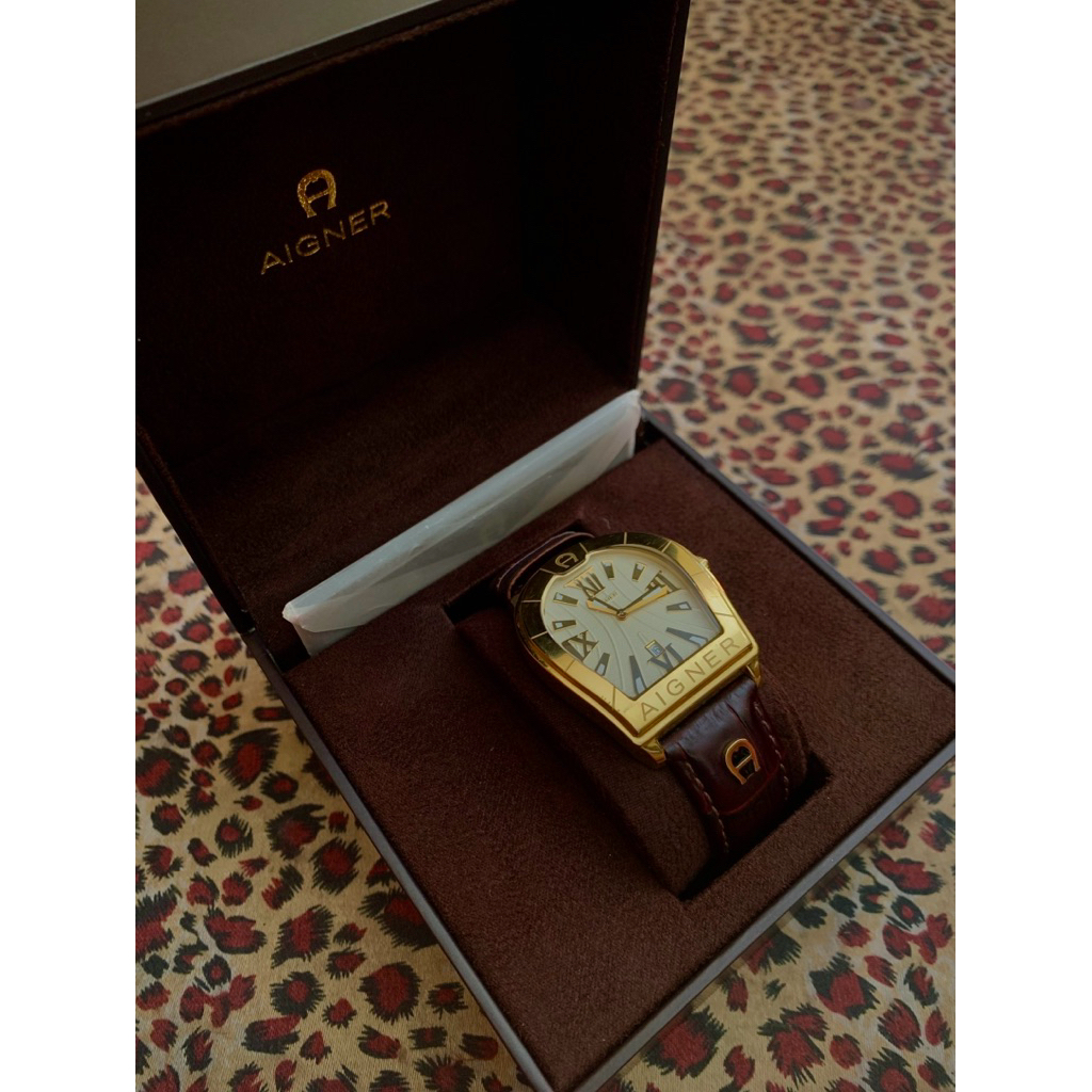 Aigner Verona A48000 Swiss Made Original