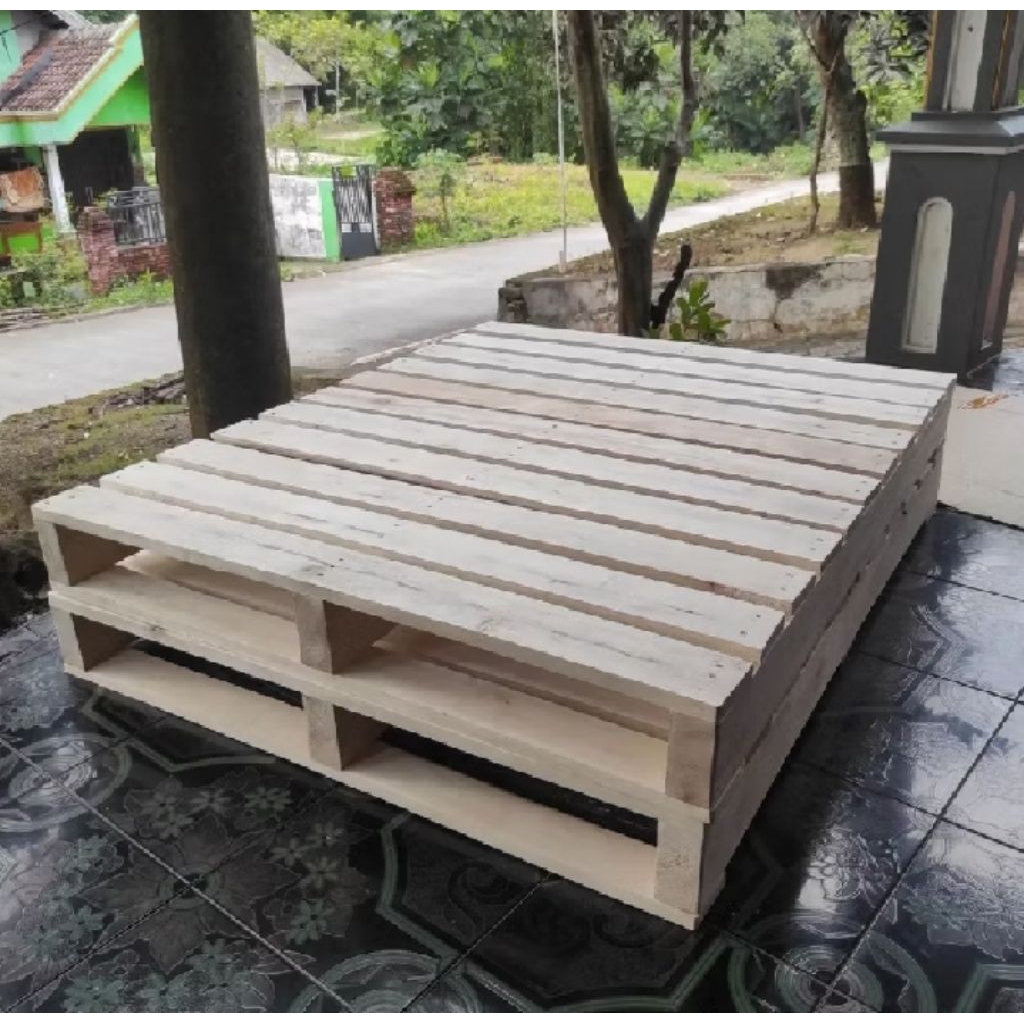 palet kayu ukuran 120cmpnjang lebar 100cm