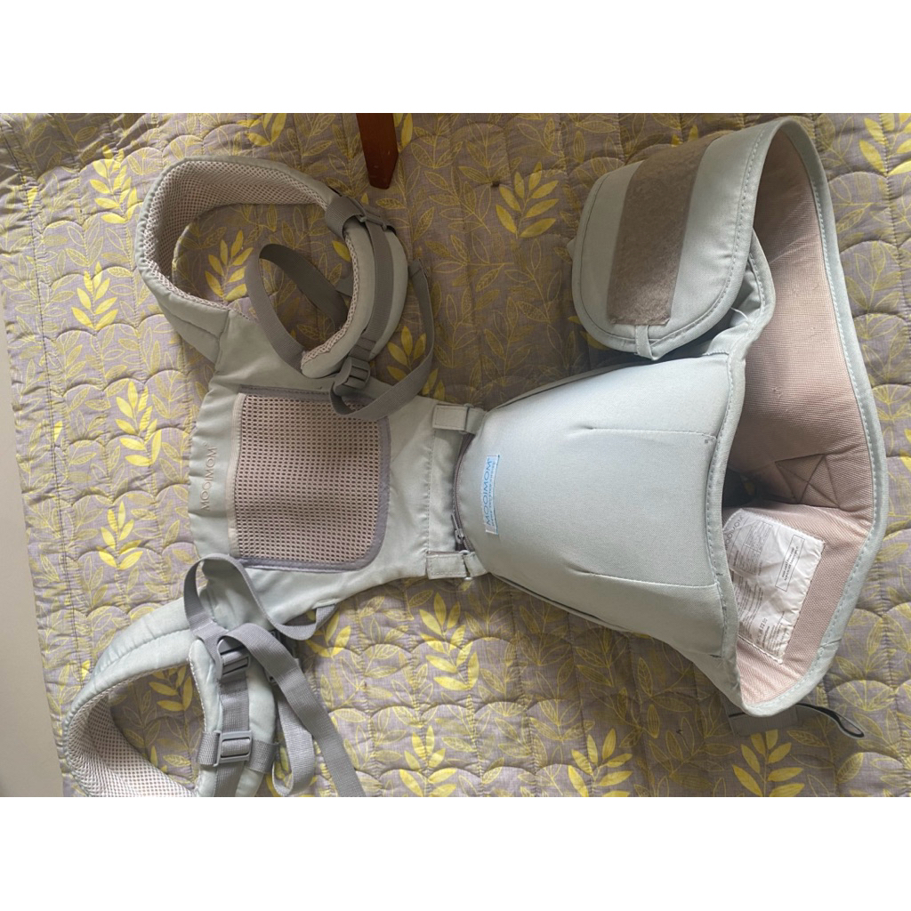 Gendongan hipseat Mooimom preloved