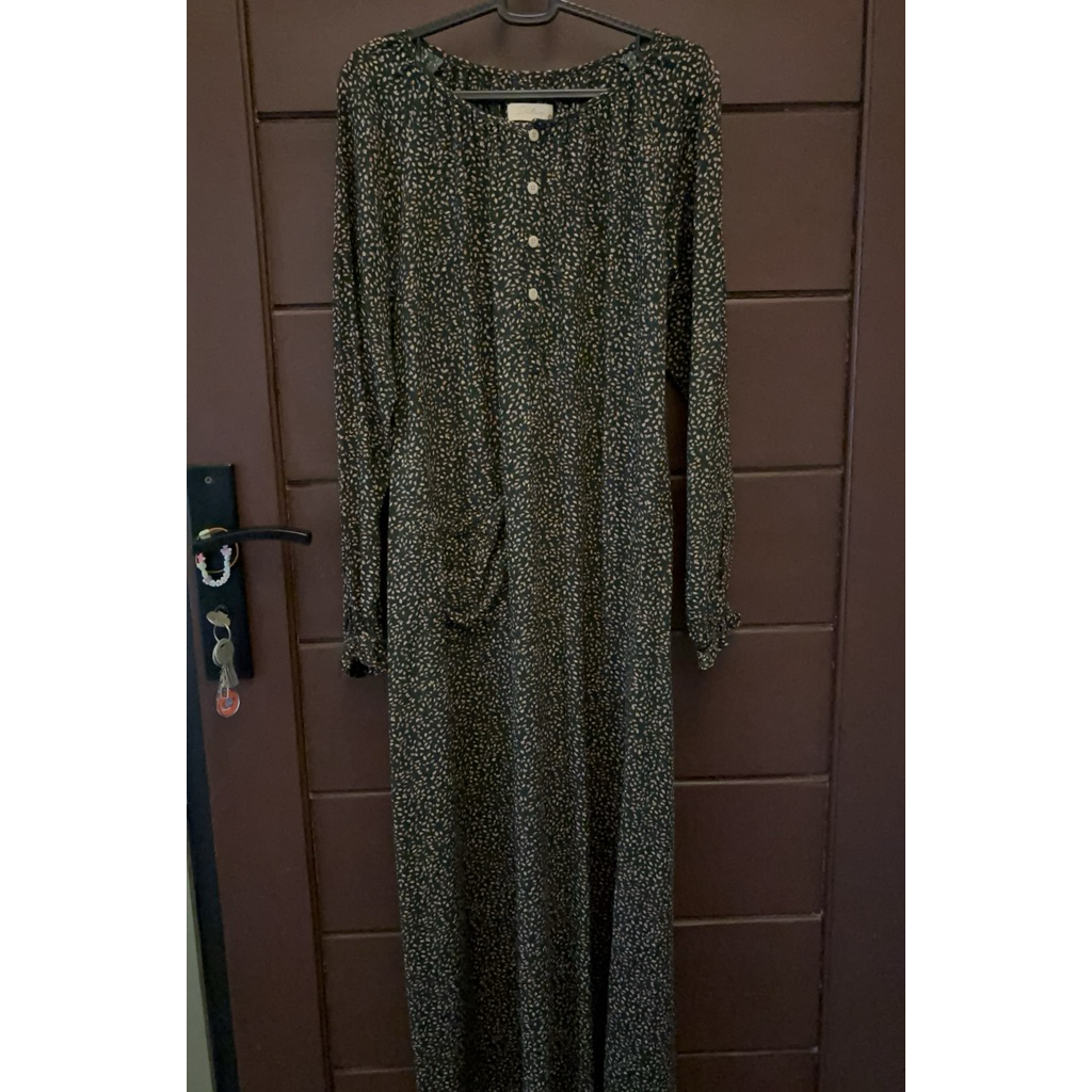 Preloved Ditsy Size M
