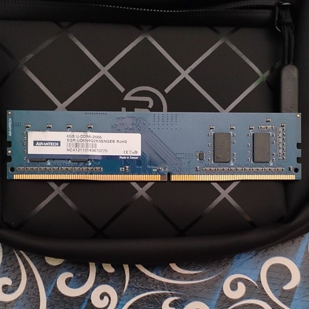 RAM PC DDR4 4GB LONGDIMM RAM KOMPUTER