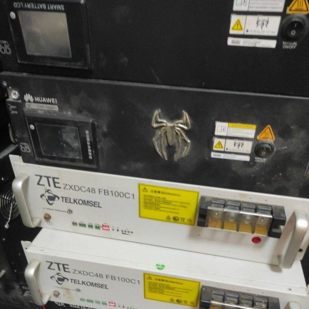 box besi bekas untuk inverter
